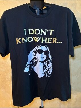 Mariah Carey “I Don’t Know Her” shirt